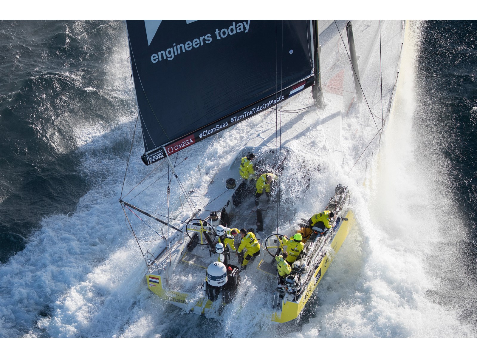 De Ocean Race Europe zet nieuwe standaard voor volledig bemande schepen