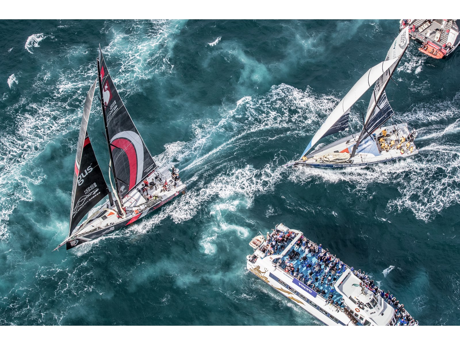 The Ocean Race start op 15 januari 2025 watersporttv